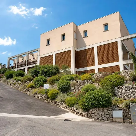 Dom wakacyjny Panoramic And Exceptional Terrace *